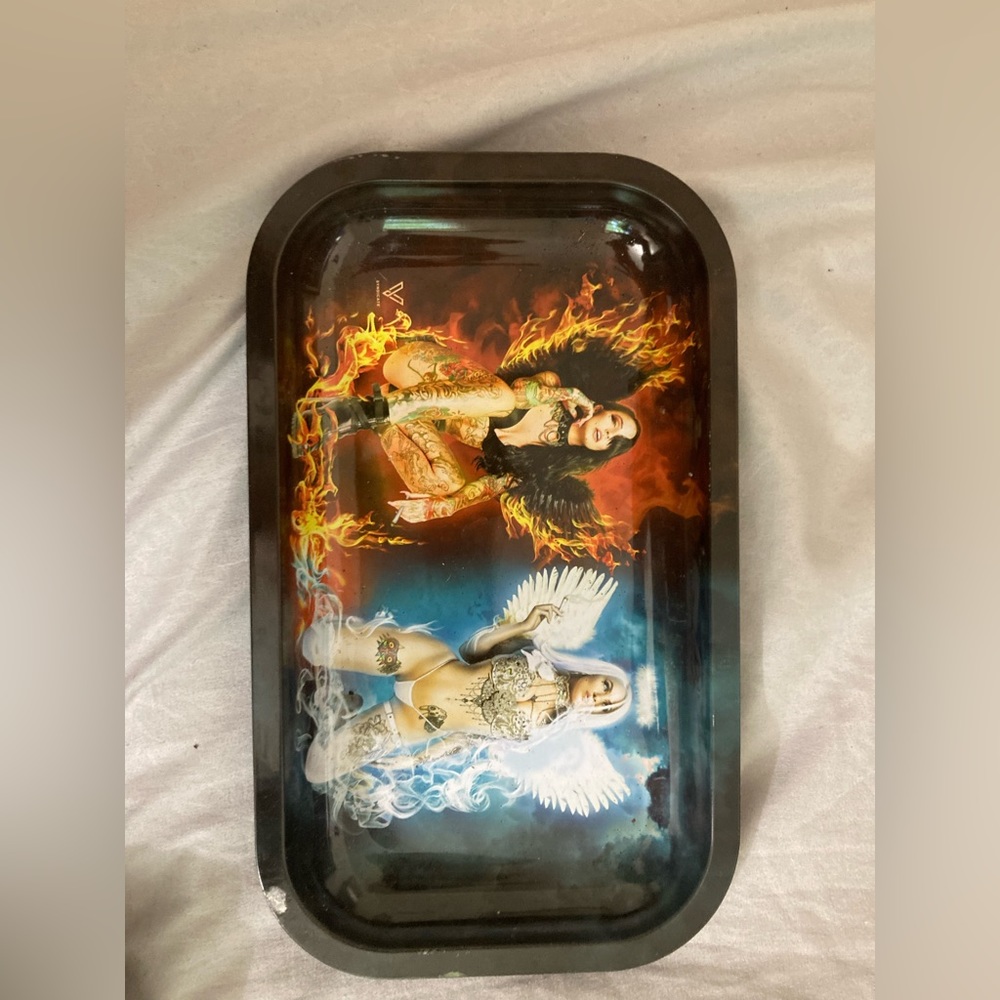 Tray